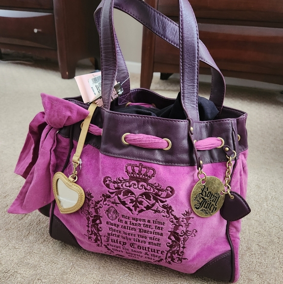 Juicy Couture Handbags - Juicy Couture Daydreamer Bag magenta nwt